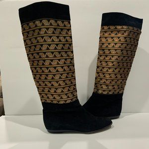 VINTAGE COLE HAAN FABRIC AND SUEDE BOOTS SIZE 6 1/2